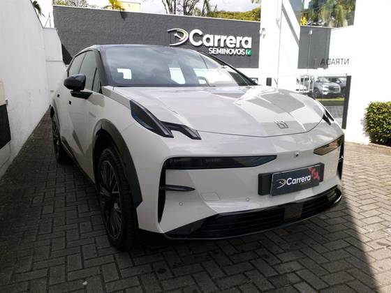 ZEEKR X 66 KW ELÉTRICO FLAGSHIP AWD